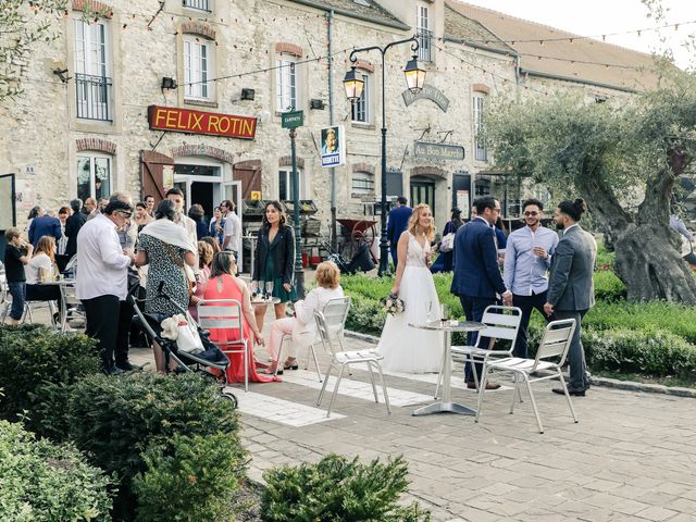 Le mariage de Robin et Aurélia à Rosny-sur-Seine, Yvelines 90