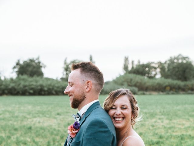 Le mariage de Jérémie et Marion à Eyguières, Bouches-du-Rhône 56