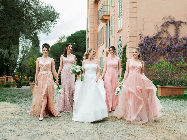 Le mariage de Marine et Alex à Puget-sur Argens, Var 1