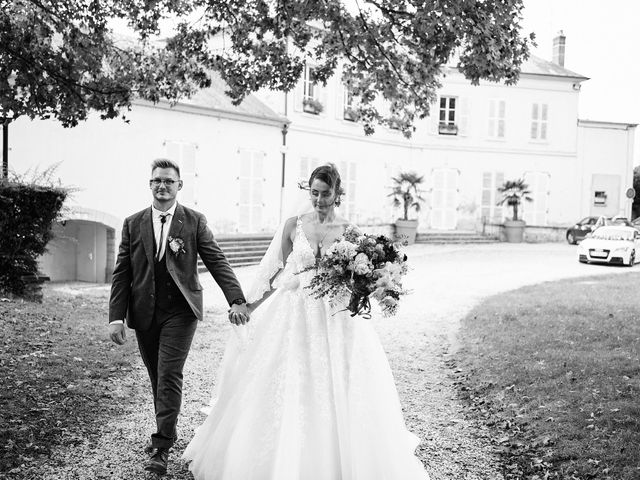Le mariage de Valentin et Julie à Amécourt, Eure 16