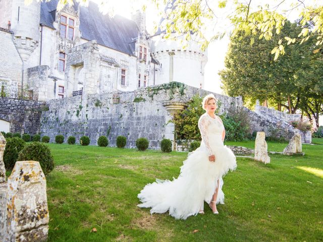 Le mariage de Aurélien et Marine à Crazannes, Charente Maritime 14