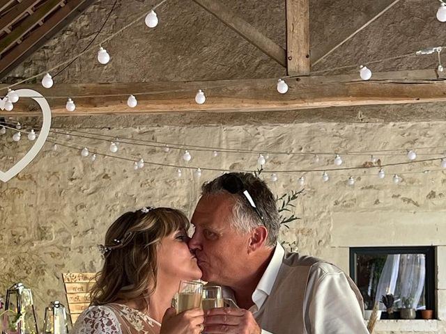 Le mariage de  Laurent et Celine à Festigny, Yonne 9