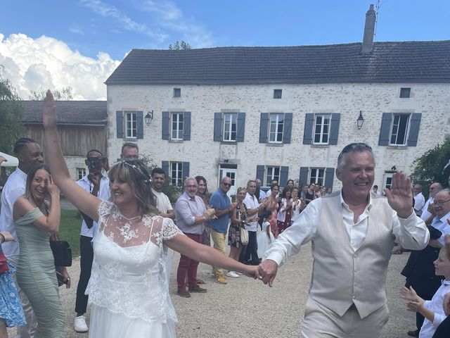 Le mariage de  Laurent et Celine à Festigny, Yonne 12