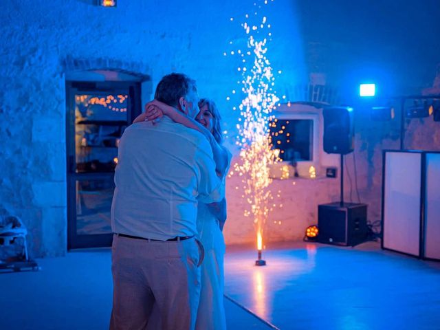 Le mariage de  Laurent et Celine à Festigny, Yonne 16