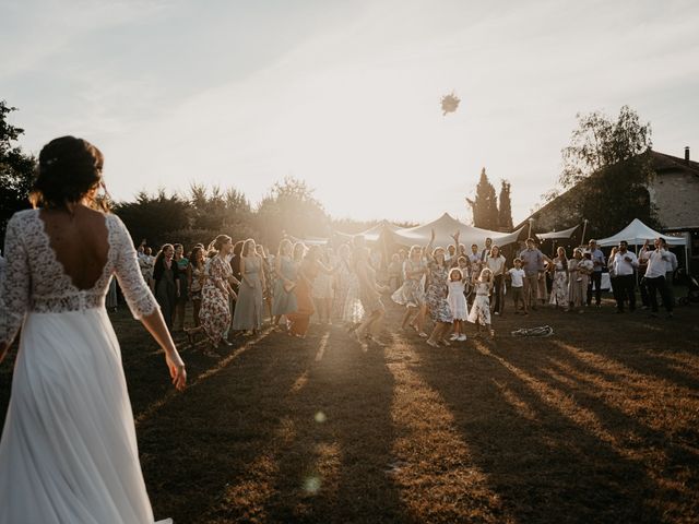 Le mariage de Marc et Elodie à Arès, Gironde 32