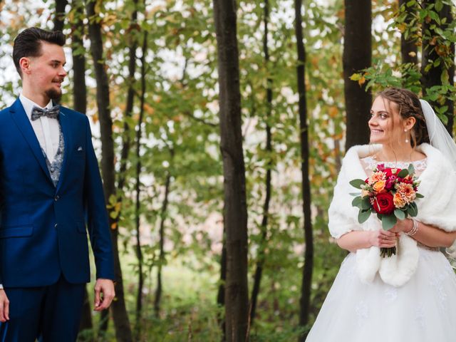 Le mariage de Mathias et Sarah à Comines-Warneton, Hainaut 4