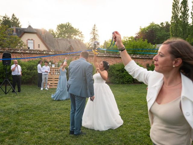 Le mariage de Thomas et Ema à La Ferté-Saint-Aubin, Loiret 46