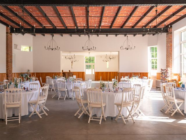 Le mariage de Thomas et Ema à La Ferté-Saint-Aubin, Loiret 49