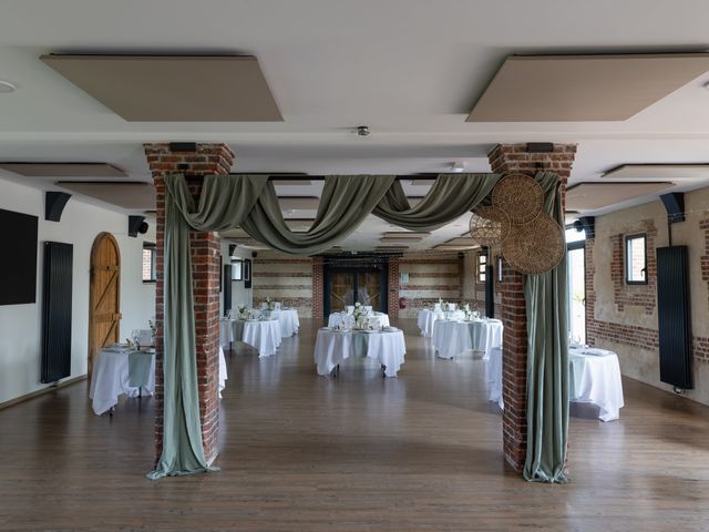 Le mariage de Gauthier et Clara à Criquetot-sur-Ouville, Seine-Maritime 92