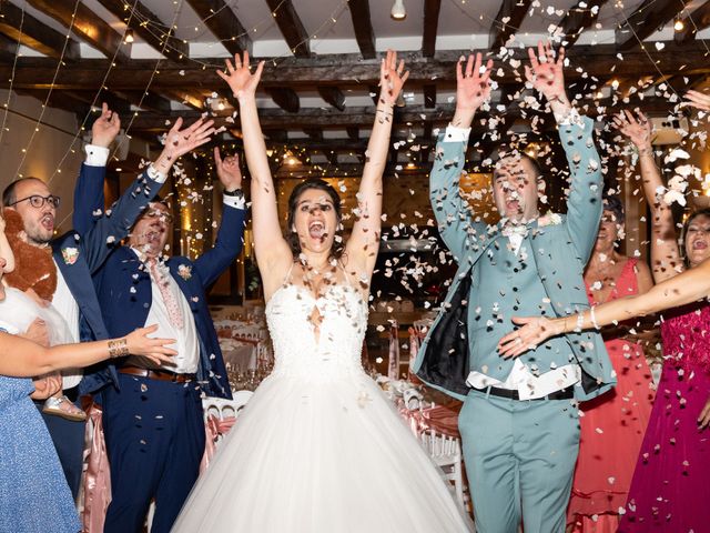 Le mariage de Fabien et Flora à Saint Léger en Bray, Oise 35