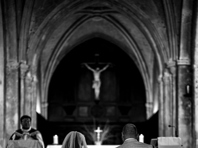 Le mariage de Yann et Sophia à Sault, Vaucluse 18