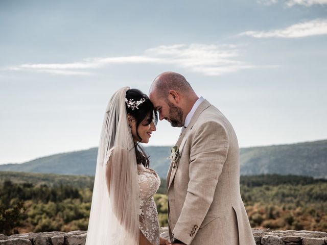 Le mariage de Yann et Sophia à Sault, Vaucluse 26