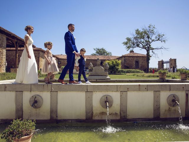 Le mariage de Cyril et Audrey à Montbrison, Loire 24