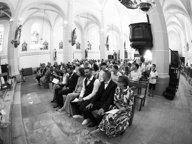 Le mariage de Cyril et Audrey à Montbrison, Loire 31