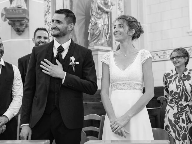 Le mariage de Cyril et Audrey à Montbrison, Loire 33