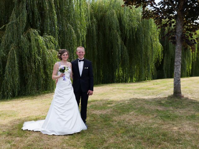 Le mariage de Luc-Marie et Marie à Circourt, Vosges 7