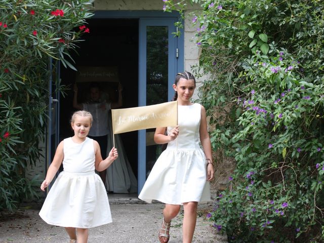 Le mariage de Jérôme  et Laetitia à Mondragon, Vaucluse 2