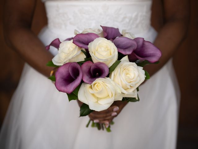 Le mariage de Bora et Marie-Line à Cluses, Haute-Savoie 13