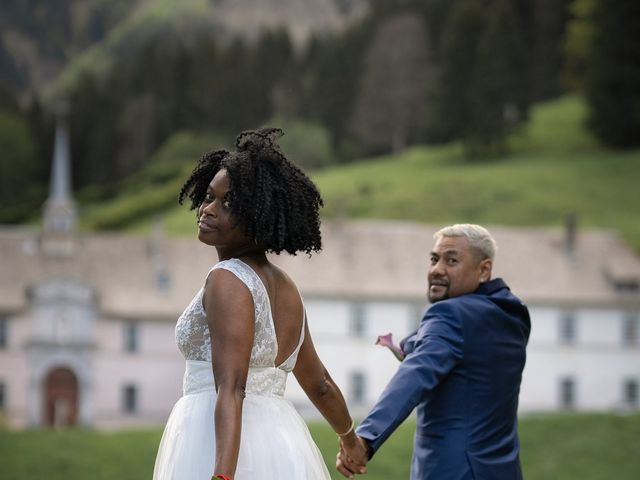 Le mariage de Bora et Marie-Line à Cluses, Haute-Savoie 164