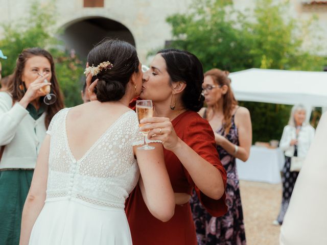 Le mariage de Paul et Agathe à Saint-Aulaye, Dordogne 41