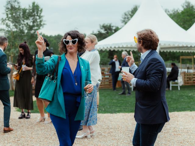 Le mariage de Paul et Agathe à Saint-Aulaye, Dordogne 54