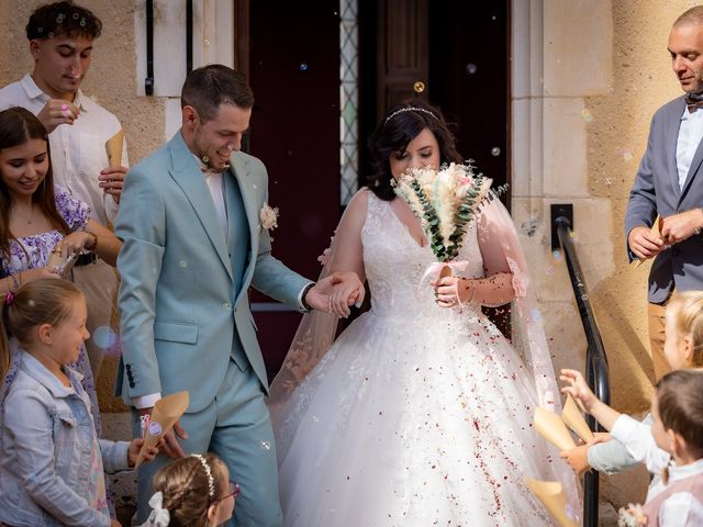 Le mariage de Julien et Sandra à Aubigny-sur-Nère, Cher 8