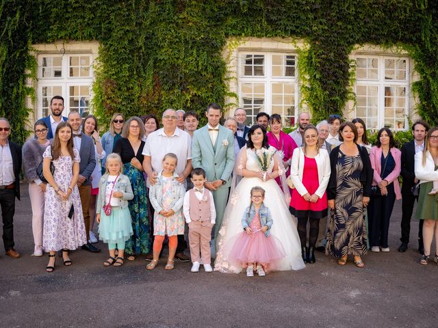 Le mariage de Julien et Sandra à Aubigny-sur-Nère, Cher 10