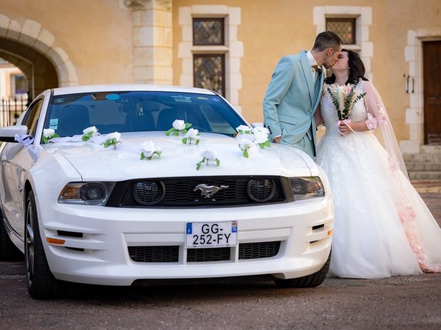 Le mariage de Julien et Sandra à Aubigny-sur-Nère, Cher 1