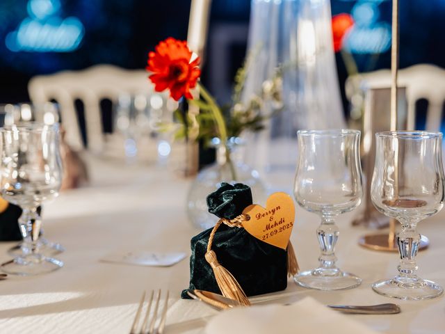 Le mariage de Derryn et Mehdi à Marseille, Bouches-du-Rhône 56
