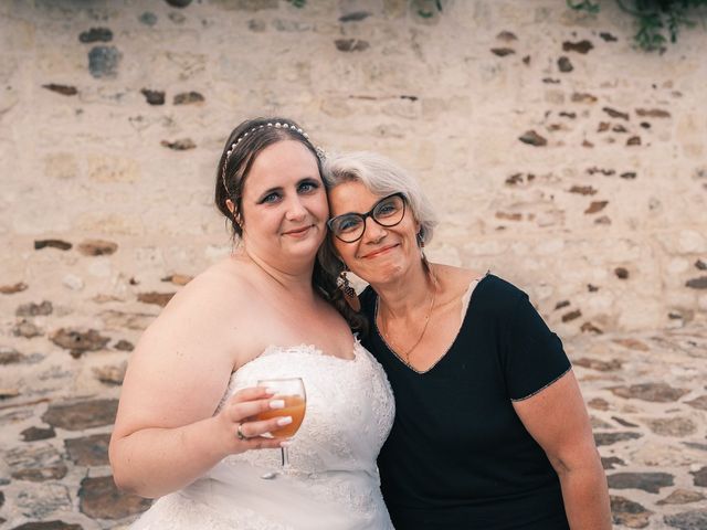 Le mariage de Seng-Ly et Marine à Marigny-Brizay, Vienne 18