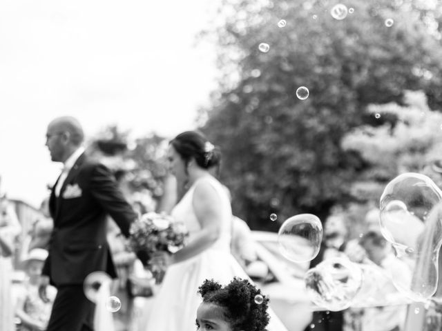 Le mariage de Fred et Lesly à Longny-au-Perche, Orne 15