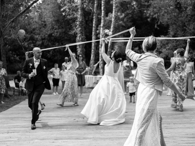 Le mariage de Fred et Lesly à Longny-au-Perche, Orne 22