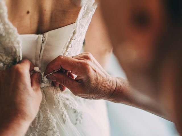 Le mariage de Maxime et Charlène à Mornand-en-Forez, Loire 5