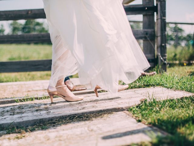 Le mariage de Maxime et Charlène à Mornand-en-Forez, Loire 12