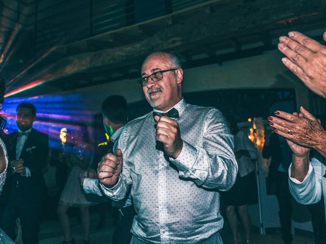 Le mariage de Maxime et Charlène à Mornand-en-Forez, Loire 33