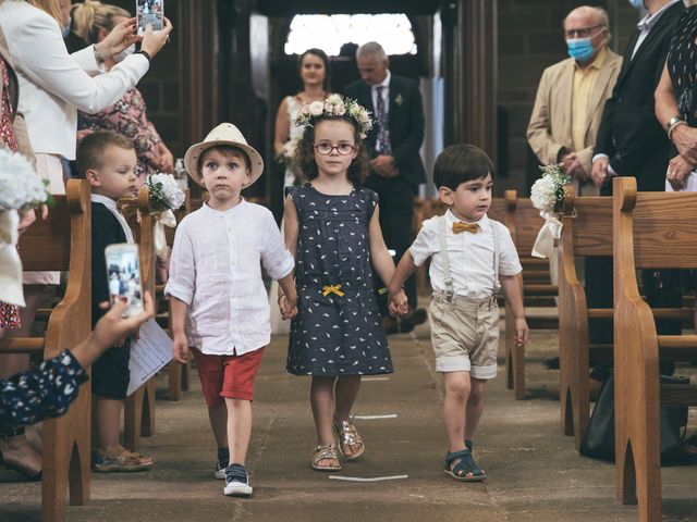 Le mariage de Simon et Floriane à Carhaix-Plouguer, Finistère 11