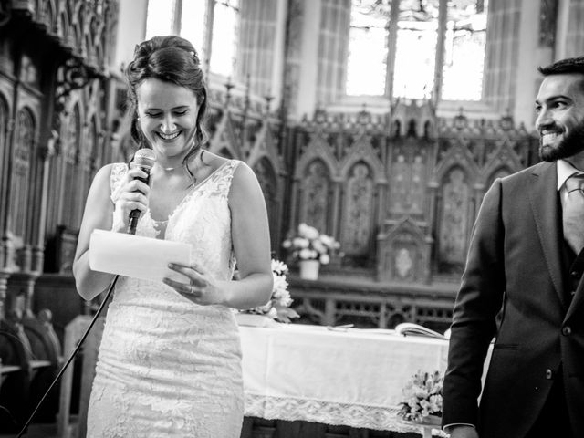 Le mariage de Simon et Floriane à Carhaix-Plouguer, Finistère 13