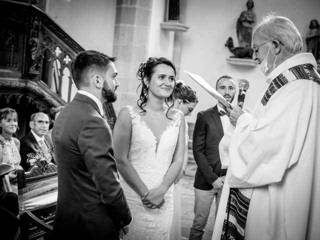 Le mariage de Simon et Floriane à Carhaix-Plouguer, Finistère 17