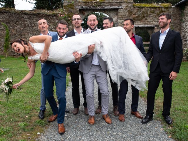 Le mariage de Simon et Floriane à Carhaix-Plouguer, Finistère 31