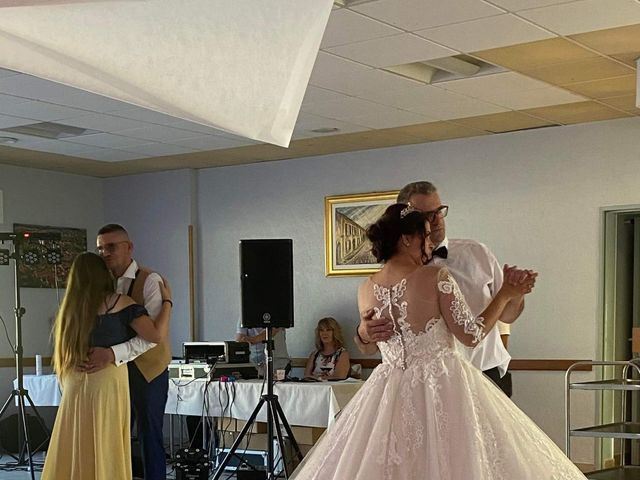 Le mariage de Yoann et Cynthia à Hunting, Moselle 16