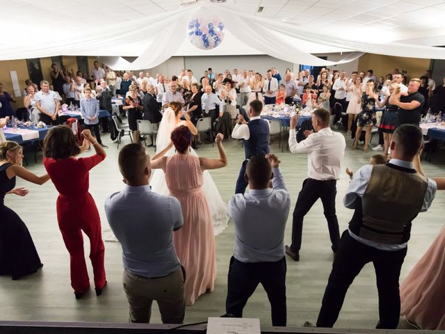 Le mariage de Julien et Amélie à Lanrodec, Côtes d&apos;Armor 16