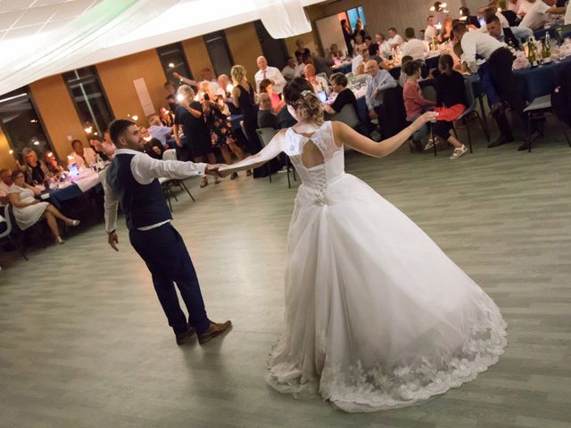 Le mariage de Julien et Amélie à Lanrodec, Côtes d&apos;Armor 20