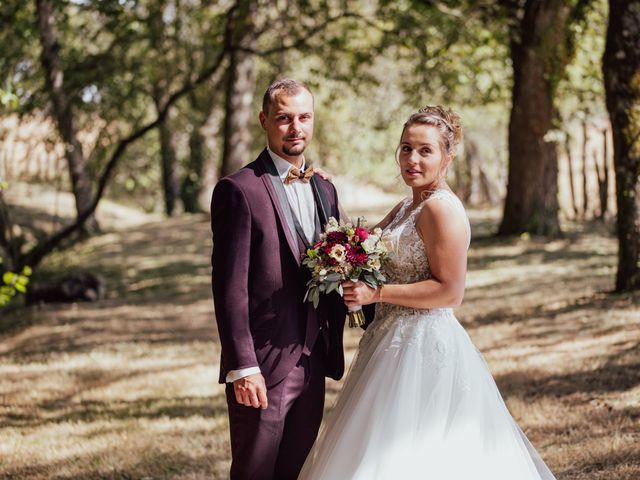 Le mariage de Coline et Thomas à Melle, Deux-Sèvres 7