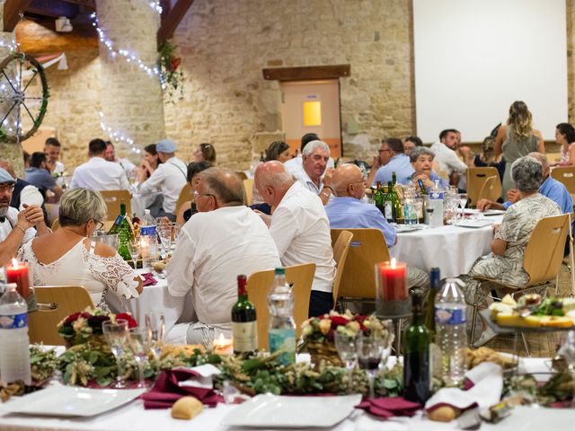 Le mariage de Coline et Thomas à Melle, Deux-Sèvres 50