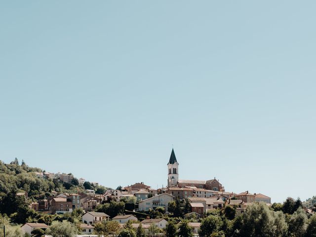 Le mariage de Michael et Francine à Bourg-de-Thizy, Rhône 3