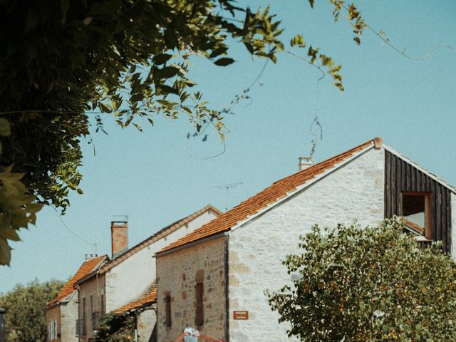 Le mariage de Thomas et Marine à Saint-Jean-de-Laur, Lot 4