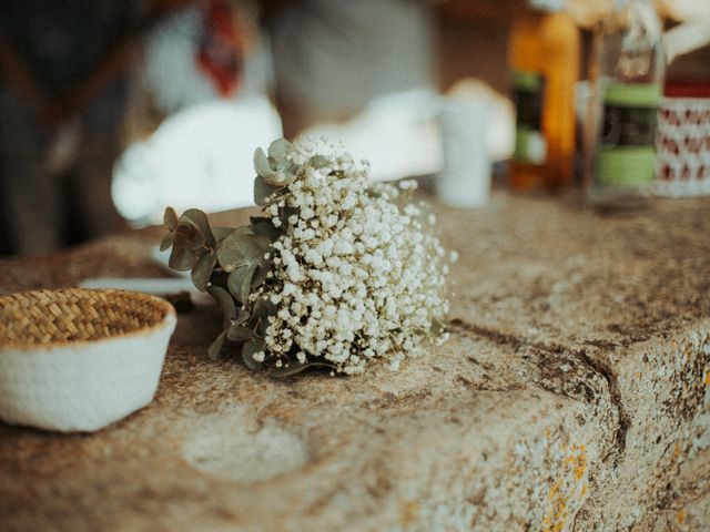 Le mariage de Thomas et Marine à Saint-Jean-de-Laur, Lot 42