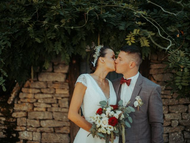 Le mariage de Thomas et Marine à Saint-Jean-de-Laur, Lot 48