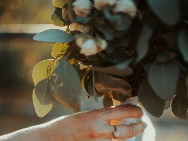 Le mariage de Thomas et Marine à Saint-Jean-de-Laur, Lot 105