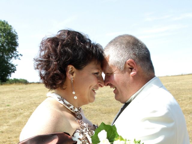 Le mariage de Jean-Claude et Mélanie à Belvezet, Lozère 12